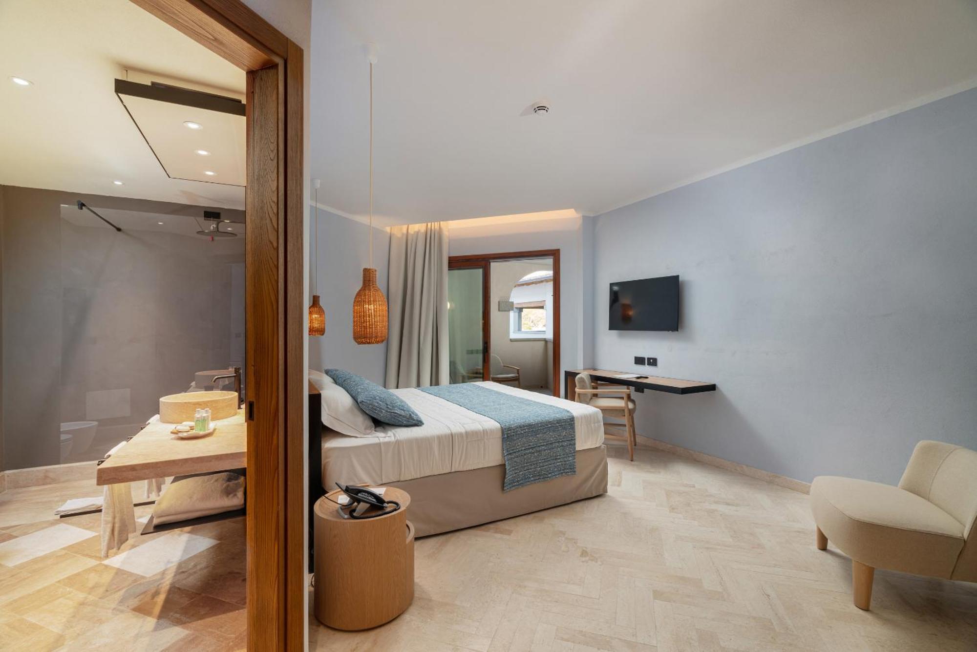 Hotel Sestante Porto Rotondo Exterior photo